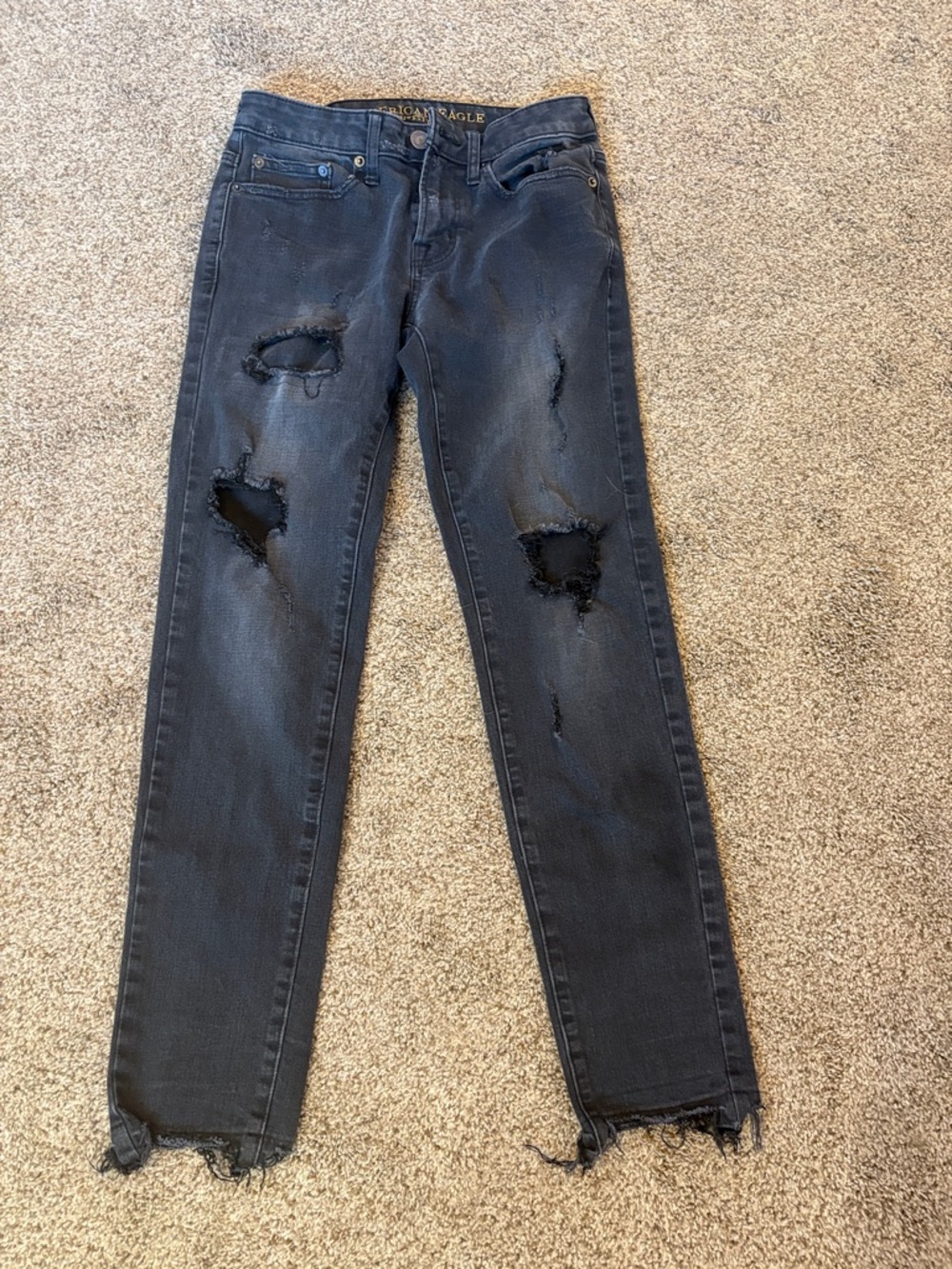 American Eagle Outfitters Black Distressed Skinny Jeans
